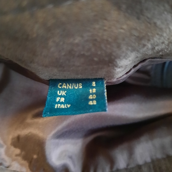 Danier Leather Brown Suede Mini Skirt size 8 - Picture 4 of 8